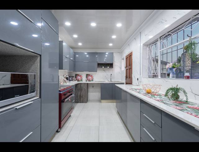 3 BEDROOM HOUSE FOR SALE IN VERWOERDPARK